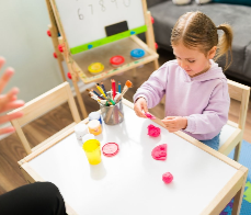 Makedonya çocuk terapisi